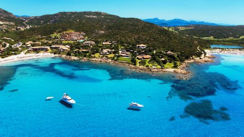 Sardinia? Don’t mind if I (su porche)du.